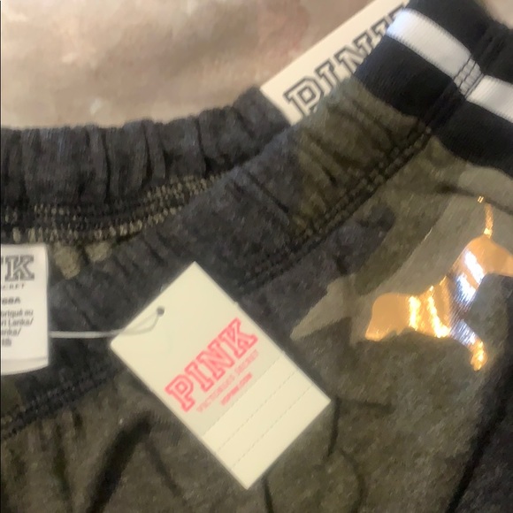Victoria’s Secret PINK Bling Pants Camo Green NWT - Picture 7 of 7